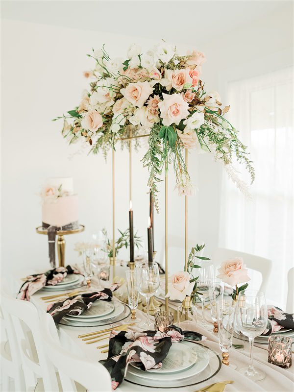 A Blush and Black Modern Tablescape Design by Midwest Meets Design ...